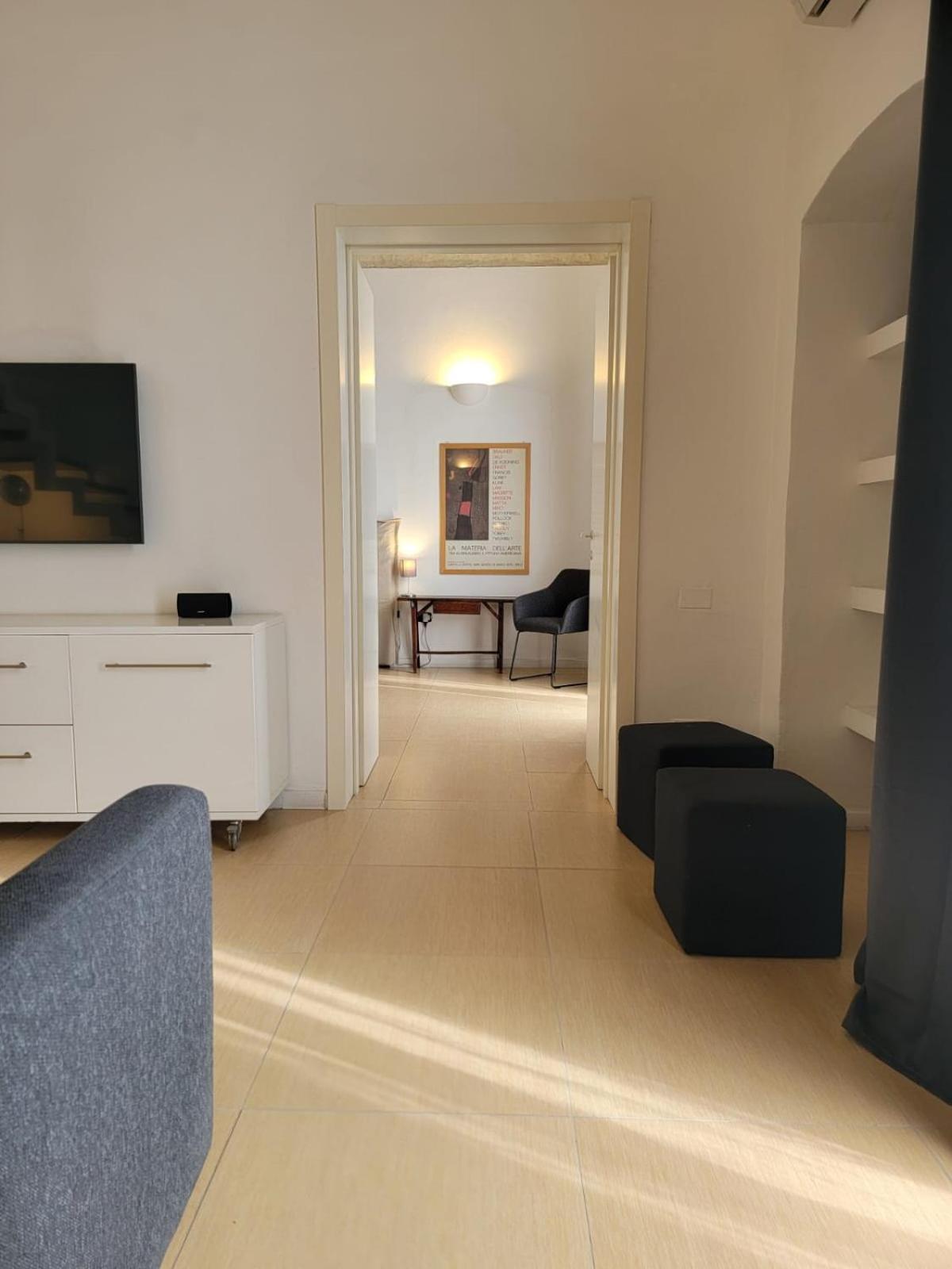 Central Station Apartment Барі Екстер'єр фото