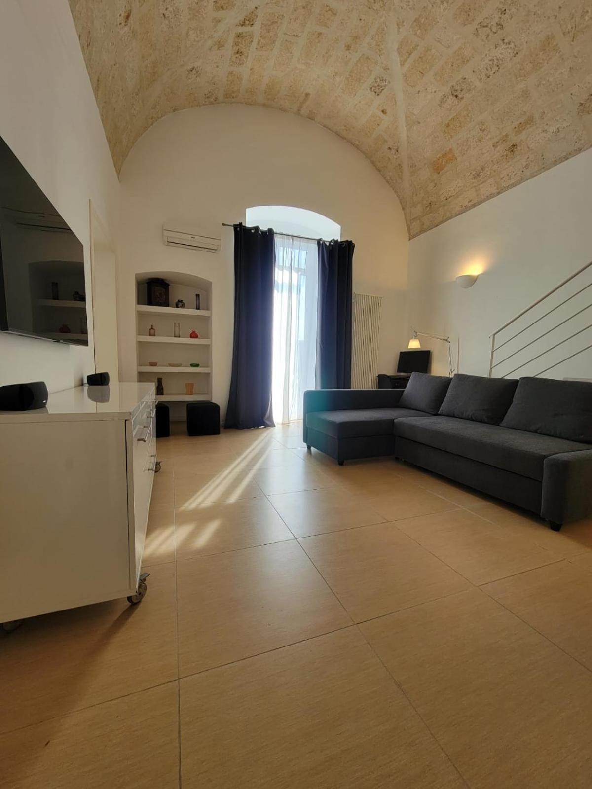 Central Station Apartment Барі Екстер'єр фото